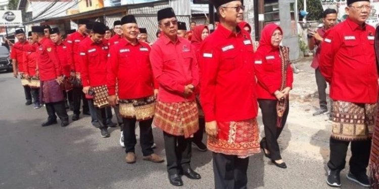 f2a24b6c731045992b324e5db9d3545d83865677b885def5d41cb873386923ff.0