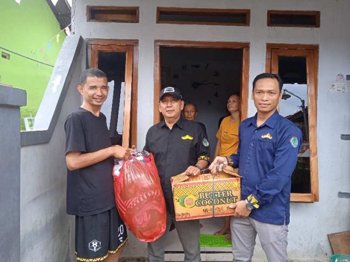 Penuhi Permintaan Warga, IWO Lampung Kembali Salurkan Bantuan Terdampak Banjir