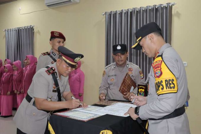 Kapolres Pringsewu Pimpinan Sertijab Sejumlah Pejabat Utama