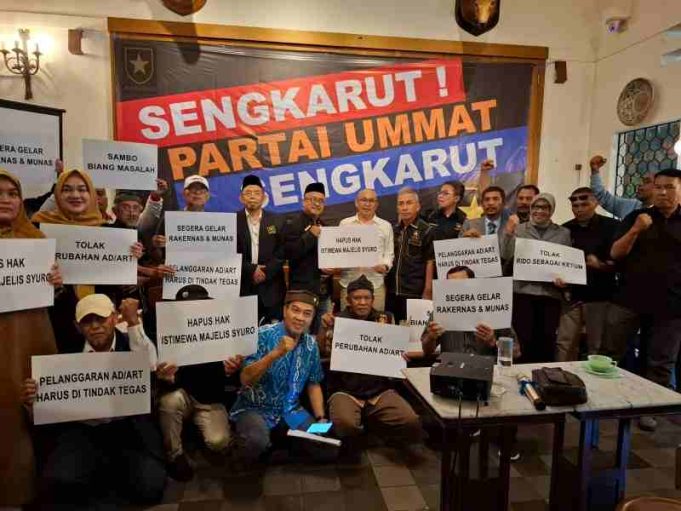 DPW-DPW Partai Ummat Sesalkan Sikap Amien Rais