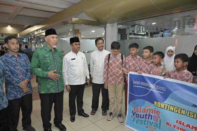 Lepas 22 Pelajar SD Kontingen JSIT Sumbar ke Ajang Islamic Youth Festival, Gubernur Ingatkan Hal Ini!