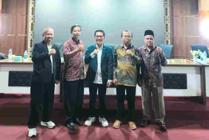 Ditargetkan Selesai April, 9 dari 10 Mahasiswa S2 Filsafat UIN RIL Rampungkan Sempro