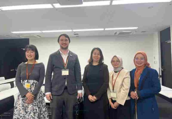 Dosen UIN RIL Perkenalkan Konsep Konseling Virtual Reality di Tokyo
