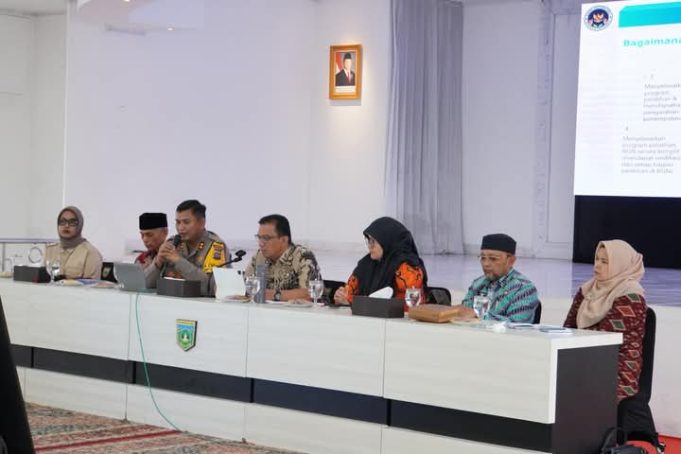 Pemko Padang Panjang Sosialisasikan Model Pengelolaan Program MBG pada Calon Mitra