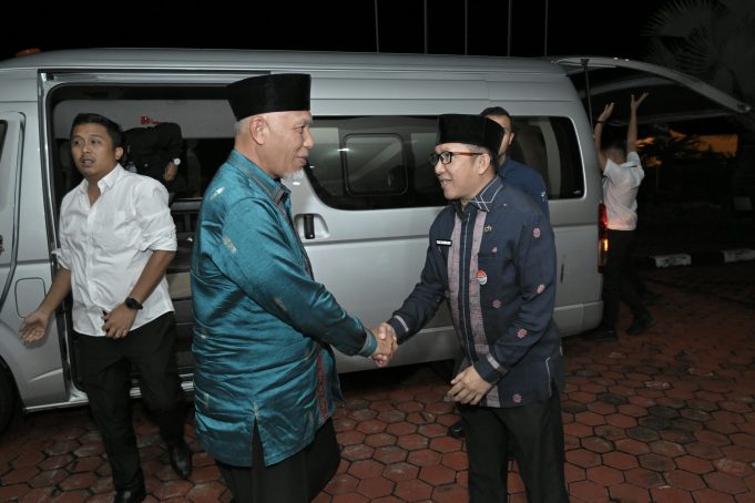 Usai Retreat di Magelang, Gubernur bersama Wakilnya Pulang ke Sumbar Disambut Pj Sekdaprov