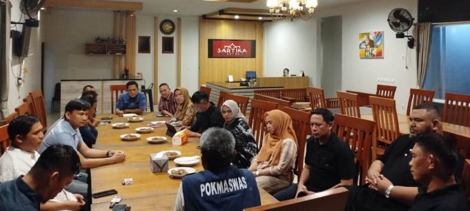 Bupati Pesibar Gelar Pertemuan Dengan Dinas Kelautan dan Perikanan Provinsi Lampung Bahas Program Sister City