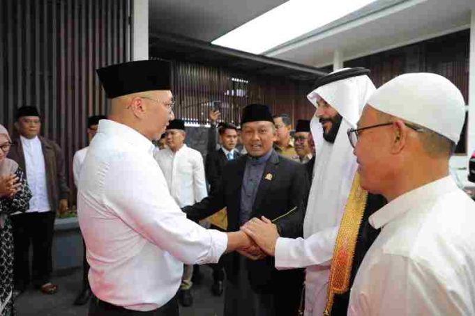 Gubernur Mirzani Gelar Jamuan Buka Puasa Bersama Imam dan Qori Syeikh Abdurrahman Al Ausy