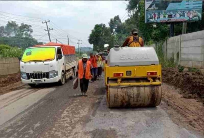 Apa Kabarnya Jalan Menuju Obyek Wisata di Lampung ? Gubernur Mirza Pastikan Lancar !!