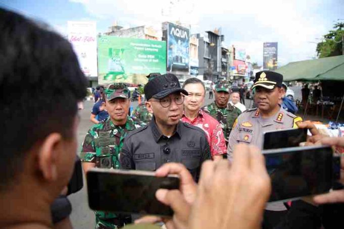 Gubernur Mirza Serahkan Bantuan Pemprov Lampung untuk Korban Bencana Gempa Bumi Myanmar