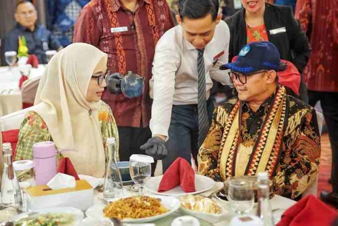 Mendikdasmen Abdul Mu’ti Lakukan Kunker dan Ramah Tamah Disambut Wagub Jihan Nurlela
