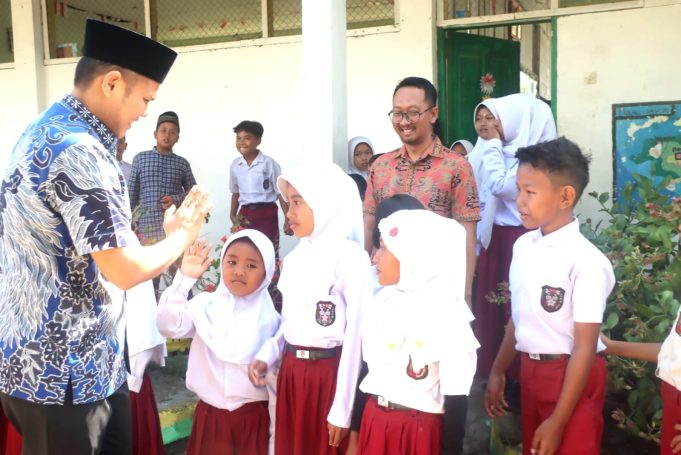 GESER MUSE Berlanjut, Wabup Sergai Resmi Awali Pembangunan Musala di SDN 106453 Sukadamai