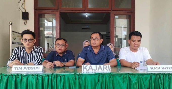 Dugaan Korupsi Bumdes – Dana Desa, Oknum Kades Marga Batin Lamtim Ditahan