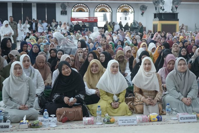 Pengajian Akbar Pemkab Asahan Hadirkan Ustadzah dr Aisah Dahlan