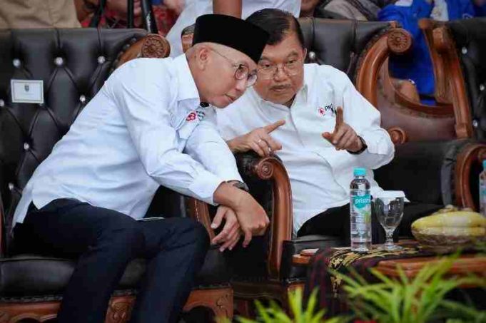 Jusuf Kalla Lantik Pengurus PMI Provinsi Lampung 2025–2030, Purnama Wulan Sari Resmi Jadi Ketua