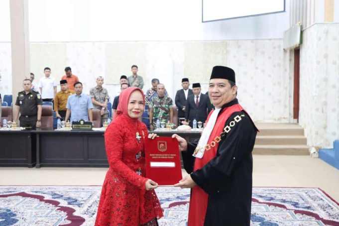Resmi Dilantik, Hj Hamidah Sebagai Anggota DPRD Sergai Sisa Jabatan 2024-2029