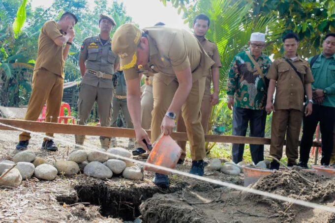 Bangunkan Rumah Yang Rubuh Rata Dengan Tanah Dambaan Sergai Tepati Janji