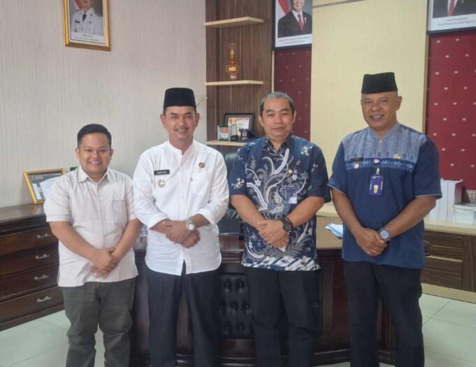 Kunjungan Kabiro Antara Sumbar, Wabup Parulian Tekankan Kemitraan Publikasi Daerah