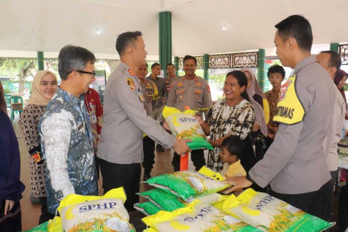 Gerakan Pangan Murah Bikin Warga Hemat Uang Belanja