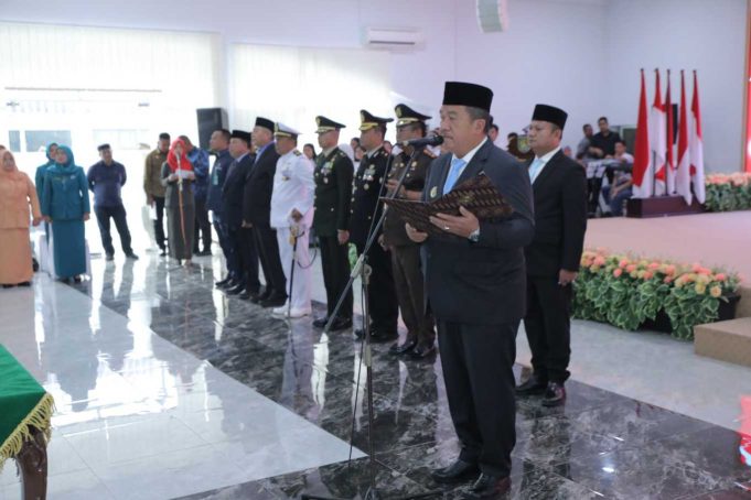 Bupati Asahan Kukuhkan Paskibraka HUT ke-80 RI