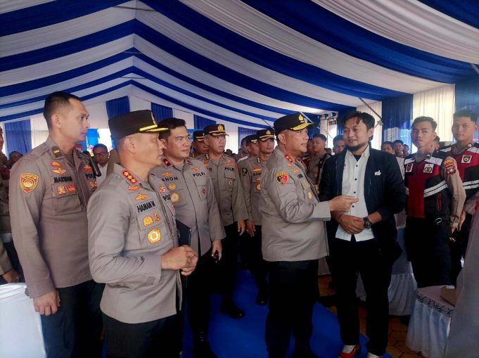 Kapolda Hadiahkan Umroh Bripka Zulhamsyah, Polisi Pelopor “Razia Perut Lapar”