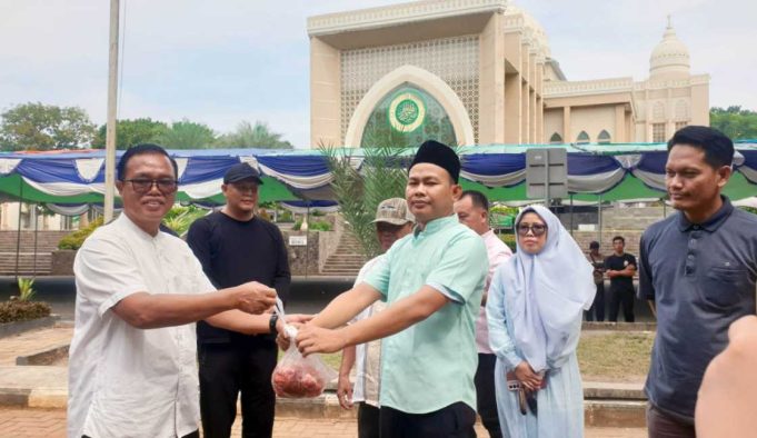 Pemkab Lamsel Berbagi Daging Kurban untuk Jurnalis, Simbol Kebersamaan di Hari Raya