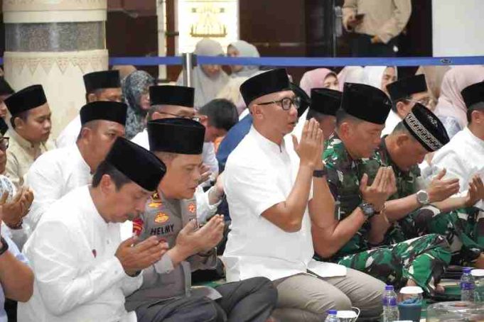 Gelar Doa Bersama, Gubernur Lampung Ajak Masyarakat Jaga Kondusivitas Daerah