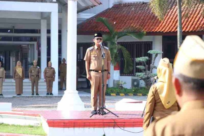 Bupati Lampung Tengah, Ardito Wijaya Pimpin Apel Mingguan
