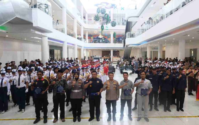 Hari Lantas Bhayangkara ke-70, Lomba Kreasi Baris-berbaris Tingkat SMP di Tanjungpinang