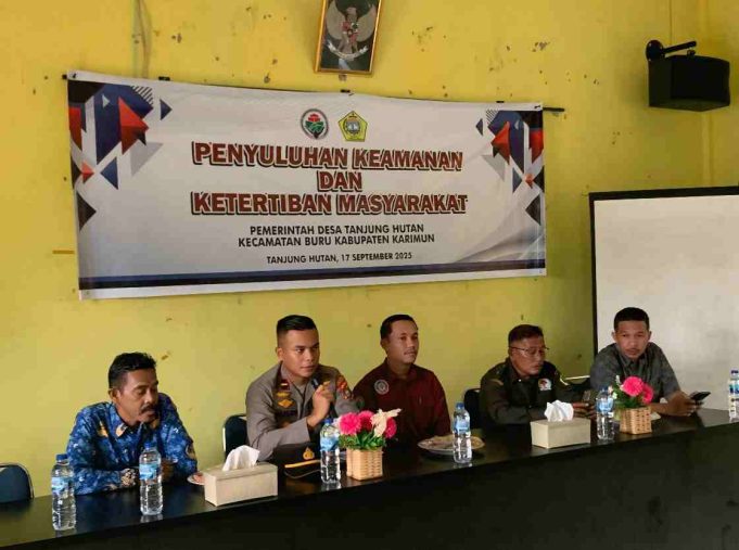 Kapolsek Buru Tekankan Pentingnya Siskamling, Warga Diminta Aktif Jaga Kamtibmas