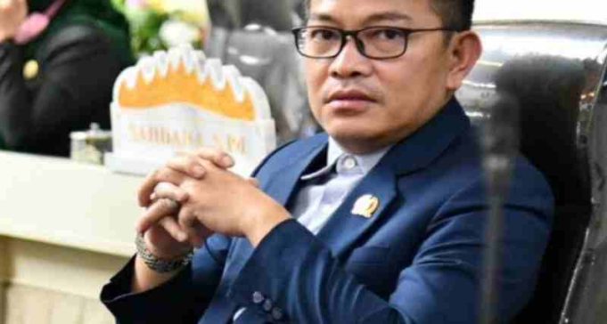 Anggota DPRD Lampung Deni Ribowo Apresiasi AKG Group, Ajak Perusahaan Lain Peduli Infrastruktur