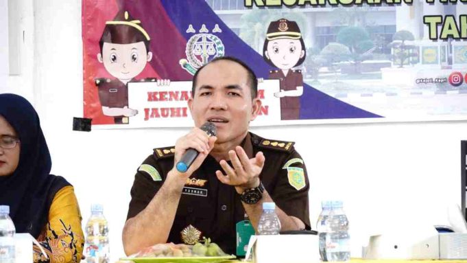Kejati Kepri Gencarkan “Jaksa Masuk Sekolah” di SMK Negeri 8 Batam