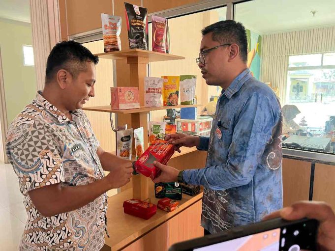 UPT PLUT KUMKM Sumbar Kini Hadirkan Layanan Pembuatan Kemasan Gratis