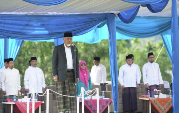 Apel Peringatan Hari Santri Nasional, Mahyeldi Bacakan Amanat Menteri Agama