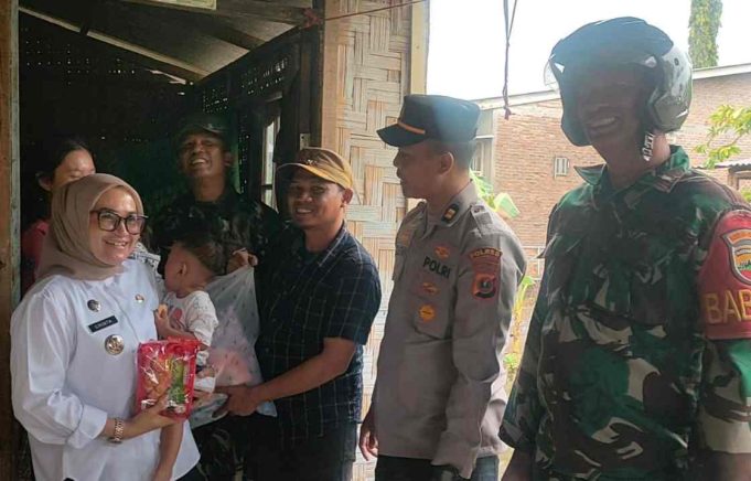 Penyaluran Bantuan Sosial Untuk Warga Terdampak Banjir di Desa Mangga Dua & Bagan Kuala