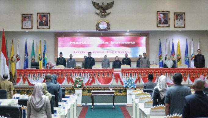 DPRD Lampung Tetapkan 30 Raperda