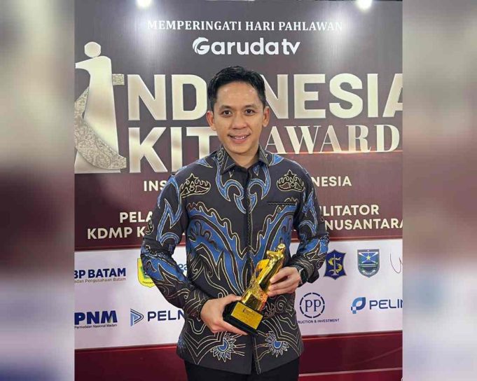 Radityo Egi Pratama Terima Penghargaan Nasional Inovasi Wisata – Pangan Berkelanjutan