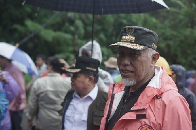 Potensi Peningkatan Curah Hujan, Mahyeldi : Masyarakat Waspada