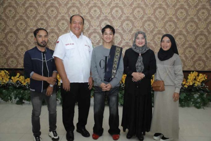 Bupati Asahan Sambut Kepulangan Arbil DA 7 Indosiar