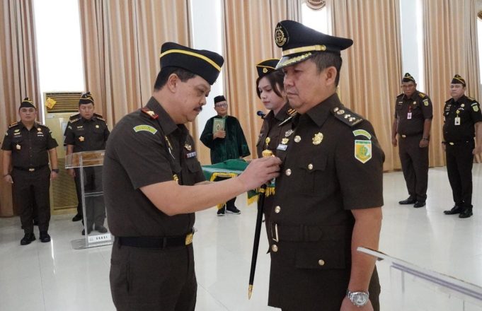 Kajati Kepri Lantik Asisten Pemulihan Aset, Tegaskan Pengembalian Aset Negara Harus Terintegrasi dan Berkeadilan