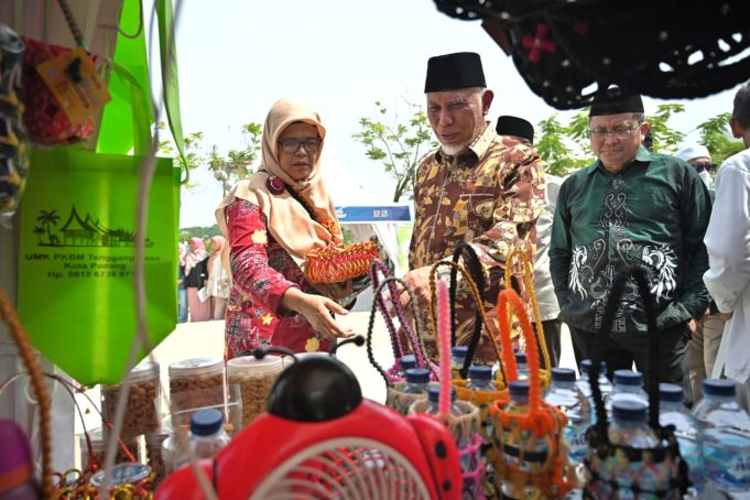 Minang Halal Fest 2026 Resmi Dibuka, Gubernur Mahyeldi Dorong Pengembangan Ekonomi dan Penguatan Ekosistem Halal di Sumbar