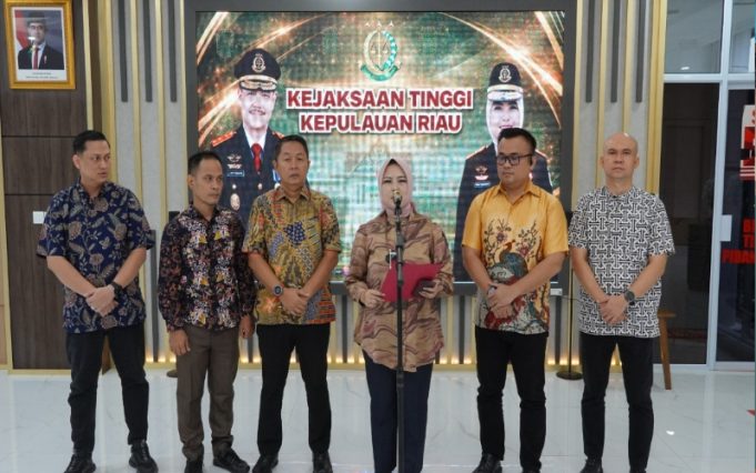 Terungkap di Perairan Karimun, 1,9 Ton Sabu Disita: Enam Terdakwa Dijerat Pasal Berlapis UU Narkotika
