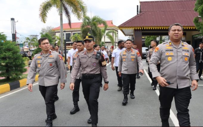 Wakapolda Kepri Tinjau Layanan Call Center 110 di Polresta Tanjungpinang, Pastikan Respons Cepat dan Profesional
