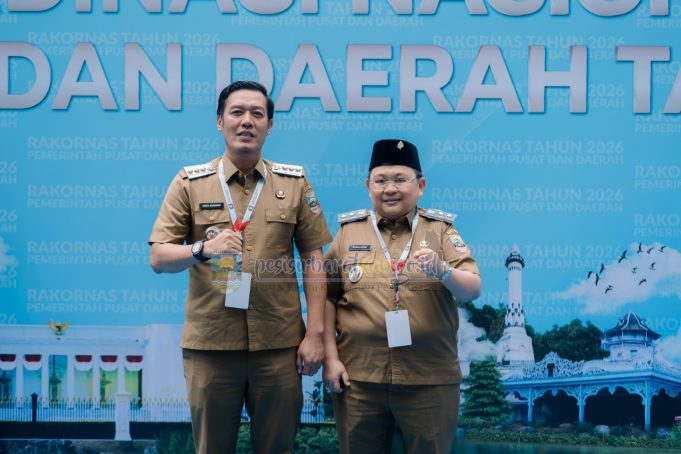 Bupati – Wabup Pesibar Hadiri Rakornas di Sentul International Convention Center