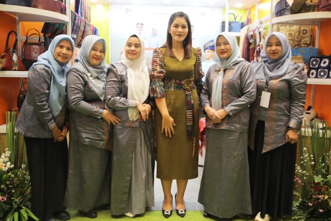 Ketua Dekranasda Asahan Hadiri Pembukaan INACRAFT 2026