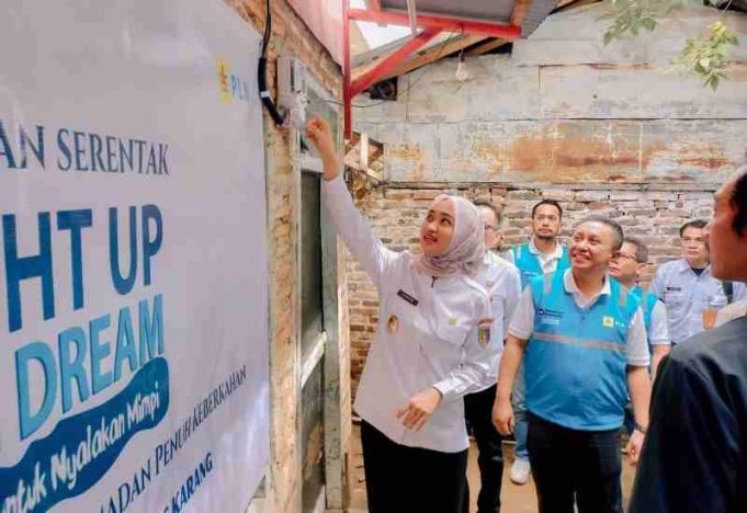 Pemprov Lampung Apresiasi Program Light Up The Dream PT. PLN (Persero) untuk Warga Pra Sejahtera