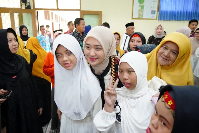 Ramadan Bersama Siswa SLB, Jihan Tekankan Nilai Empati dan Ketakwaan