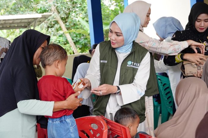 Baksos Ramadan, TP PKK Provinsi Lampung Salurkan Ratusan Paket Sembako