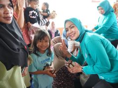 TP PKK Provinsi Lampung Salurkan Bantuan Sosial dan Dukungan Gizi Anak