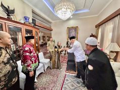 Gubernur Sumbar Takziah ke Rumah Duka Jenderal TNI (Purn) Try Sutrisno