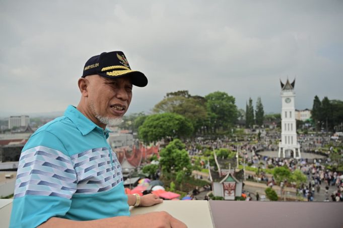 Mahyeldi Tinjau Pasar Ateh Bukittinggi Saat Puncak Libur Lebaran
